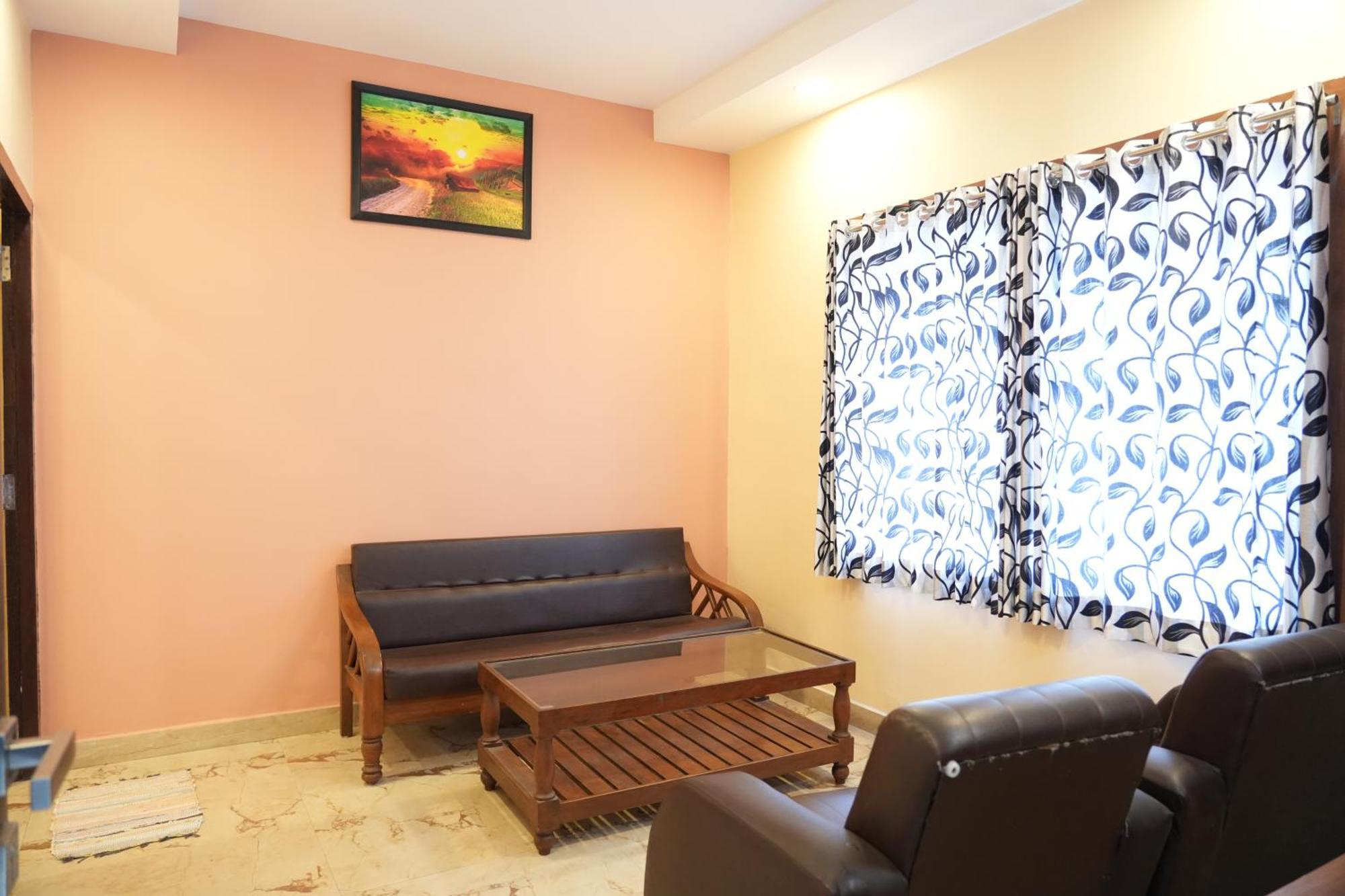 Hotel Sri Krishnan Residency Pollāchi Exteriér fotografie
