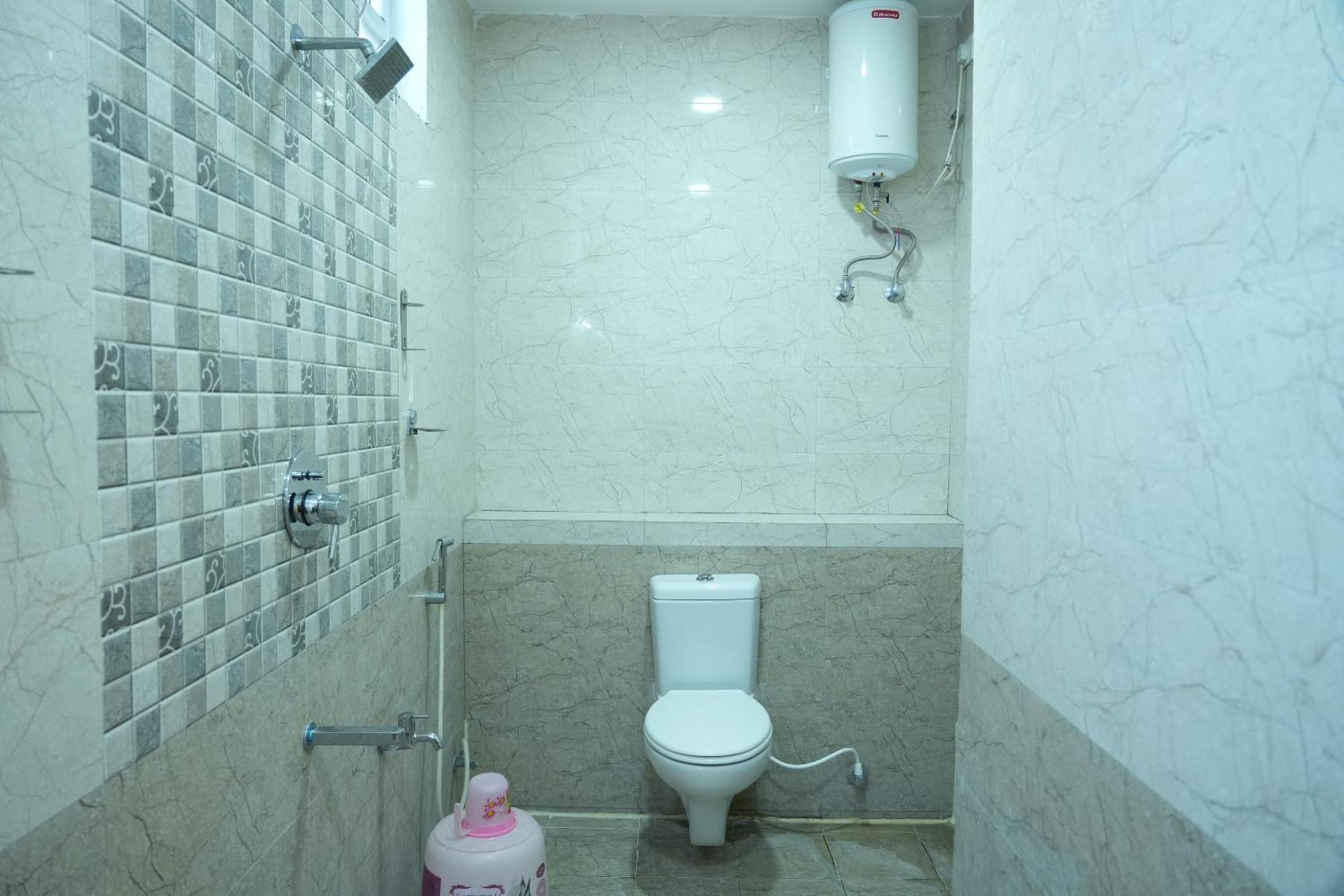 Hotel Sri Krishnan Residency Pollāchi Exteriér fotografie